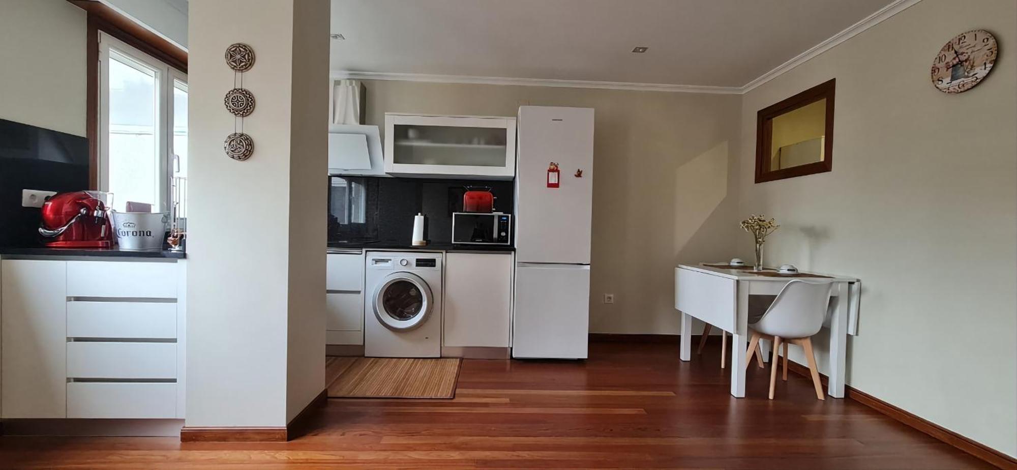 Estudio Centrico Con Terraza Xinzo de Limia Εξωτερικό φωτογραφία